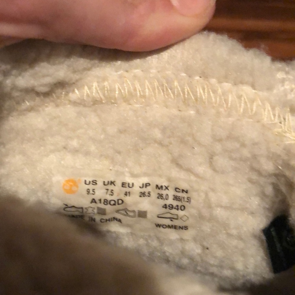 Timberlands - Picture 5 of 5